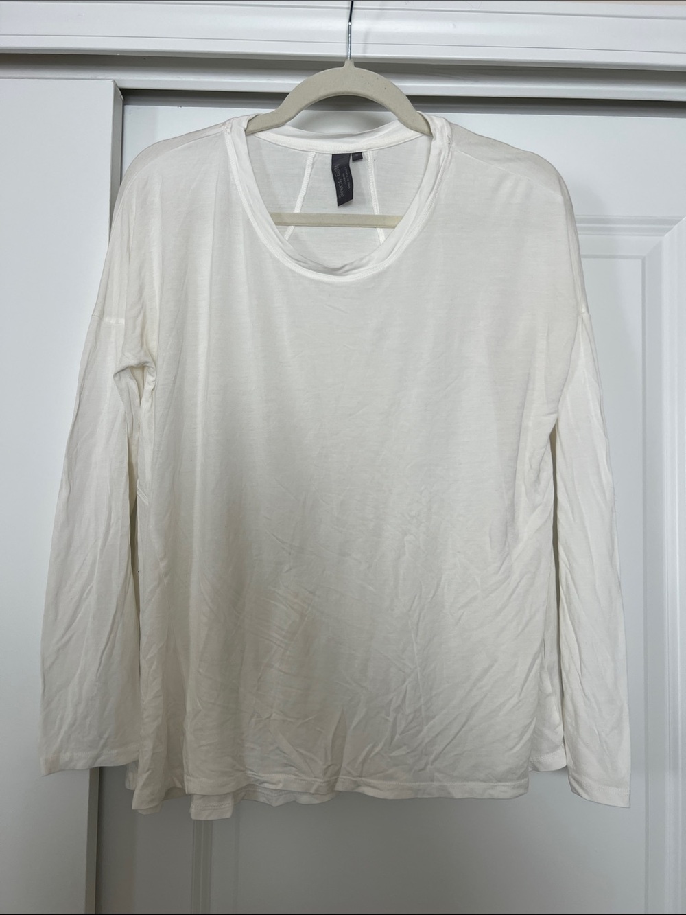 Sweaty Betty Cream Long Sleeve Crewneck Tee
